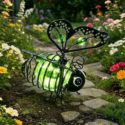 Solcellsdriven hängande bi-lampa