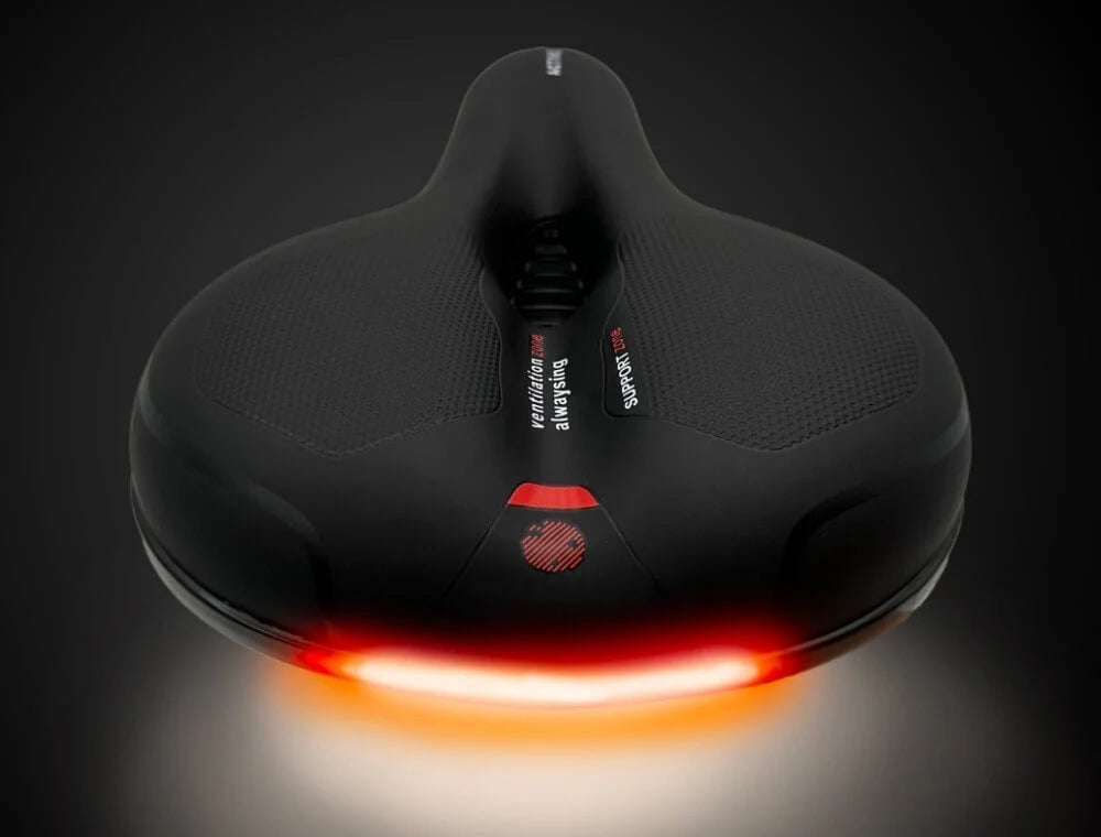TrailFlex – Ergonomiskt MTB-sadel med stötdämpning