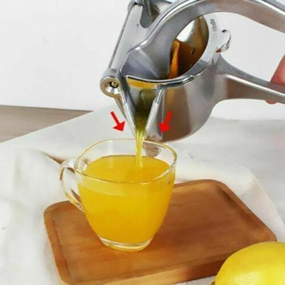 Effektiv handpress – njut av slät juice på några sekunder, utan krångliga maskiner